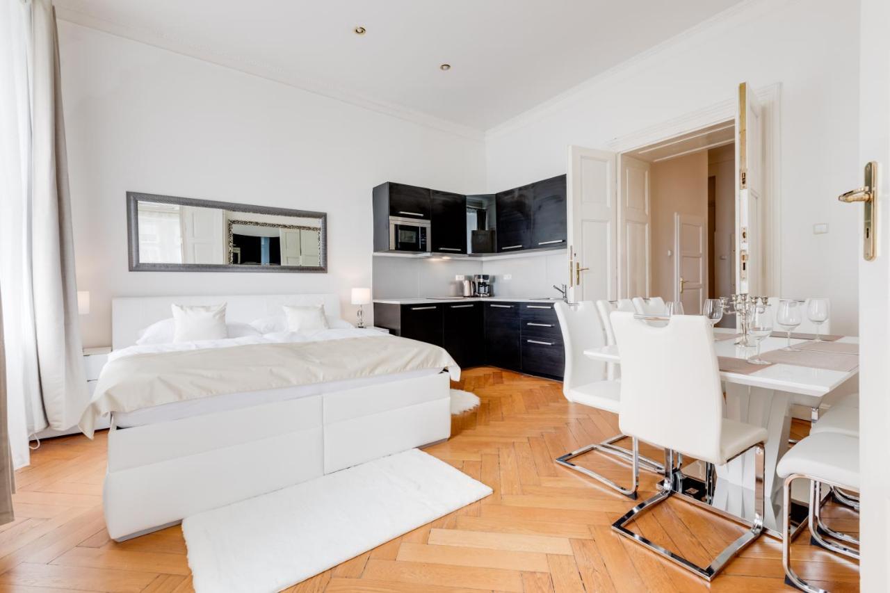 Wenceslass Square Royal Residence Apartments Prague Ngoại thất bức ảnh